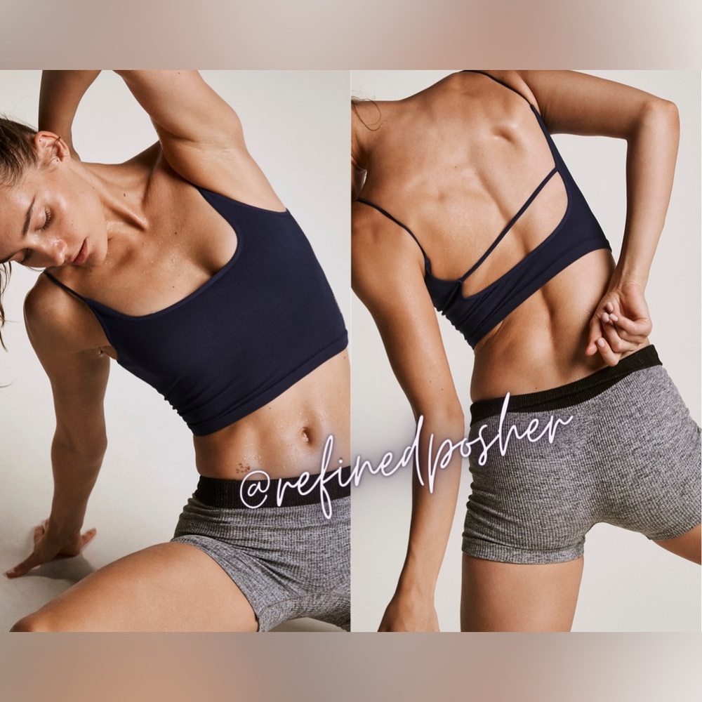 Free People Movement Tighten Up Tank XS/S NEW Navy with logo